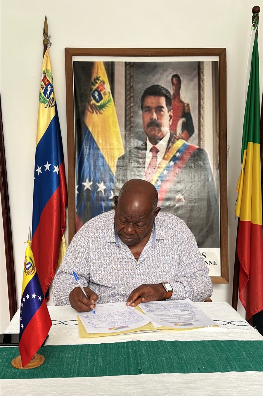 Movimientos sociales, organizaciones políticas y juventud de la República del Congo se solidarizan con Venezuela