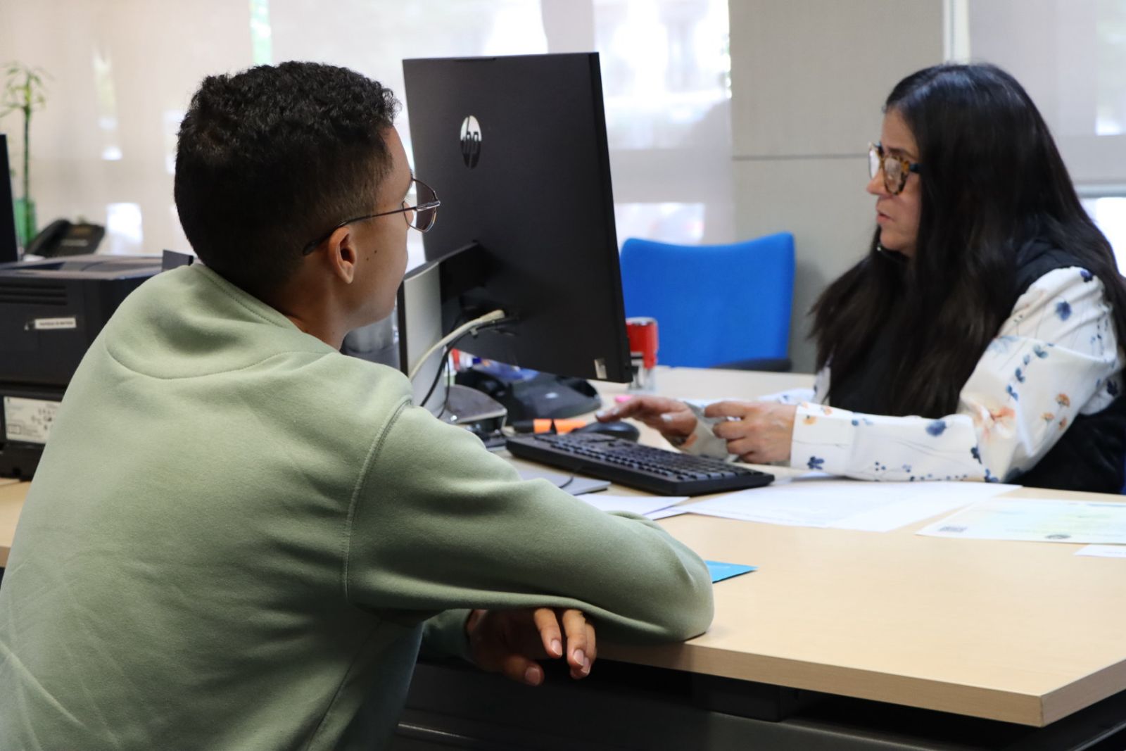 Más de 6 mil apostillas procesadas por la Cancillería venezolana en Madrid