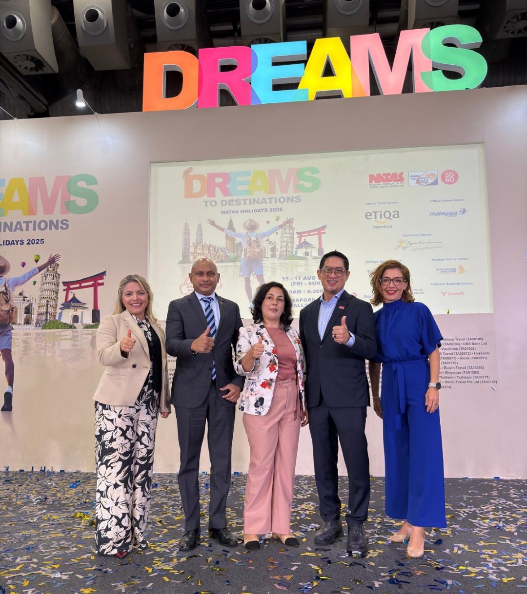 Embajadora en Singapur participa en inauguración de Feria Internacional de Turismo NATAS Holidays 2025