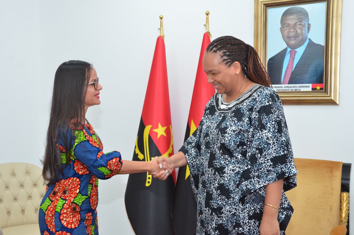 Venezuela y Angola fortalecen vínculos políticos y de cooperación