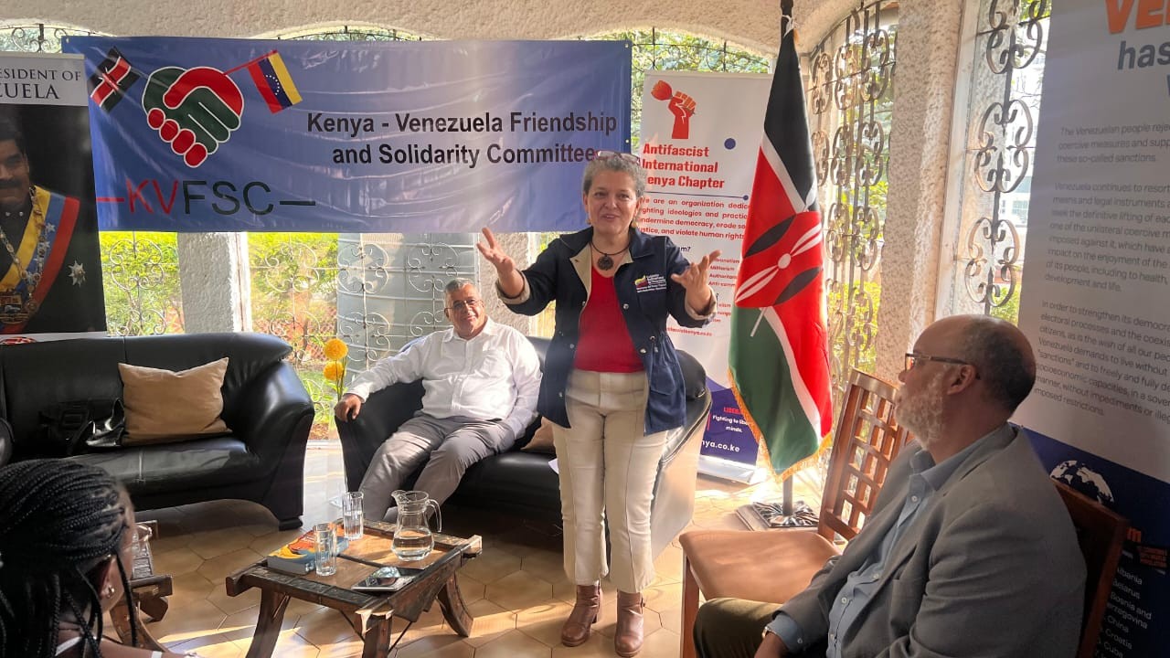 Embajada en Kenia clausura "Descolonizando la mente" con denuncia de agresiones sistemáticas de EEUU contra Venezuela