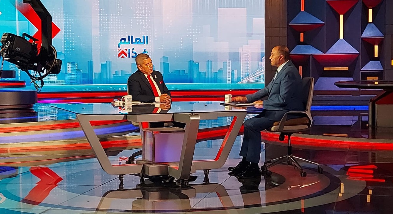 Embajador Barrientos denuncia agresiones de EEUU contra Venezuela en Televisión Egipcia