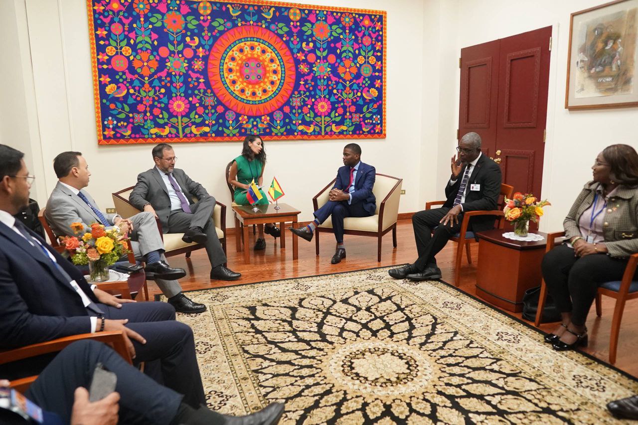Venezuela y Grenada siguen consolidando hoja de ruta de cooperación económica