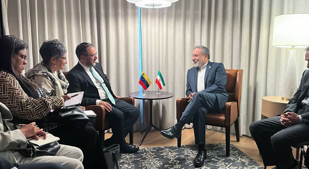 Venezuela agradece a Irán su solidaridad ante amenaza militar en el Caribe