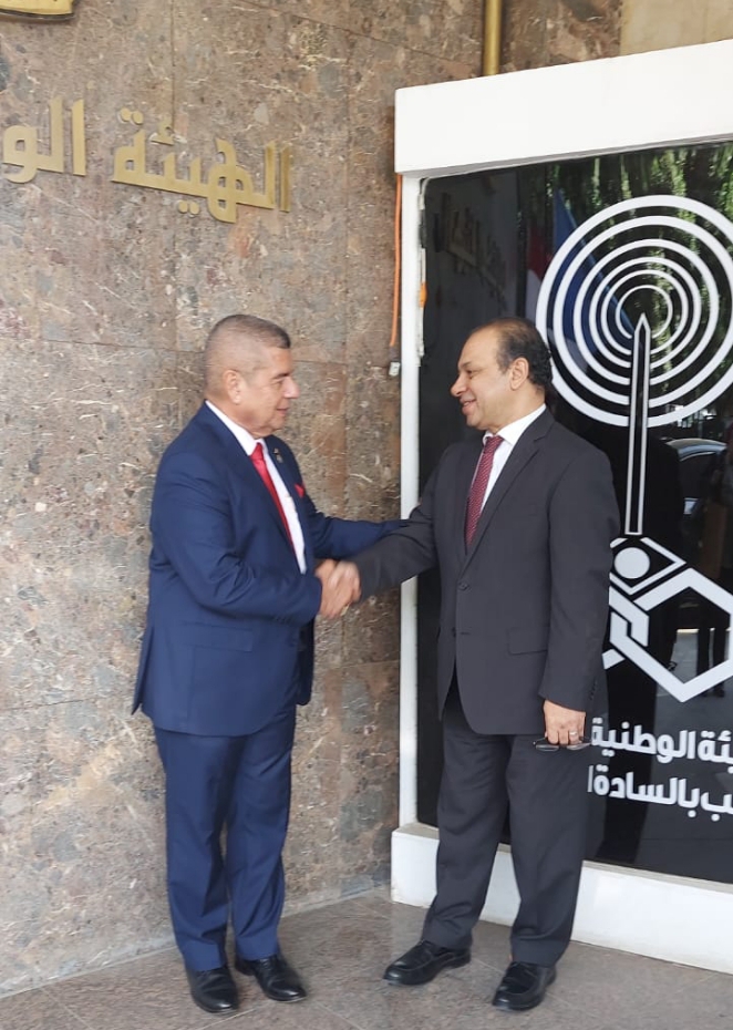 Embajador Barrientos se reúne con Presidente de Autoridad Nacional de Medios de Comunicación de Egipto