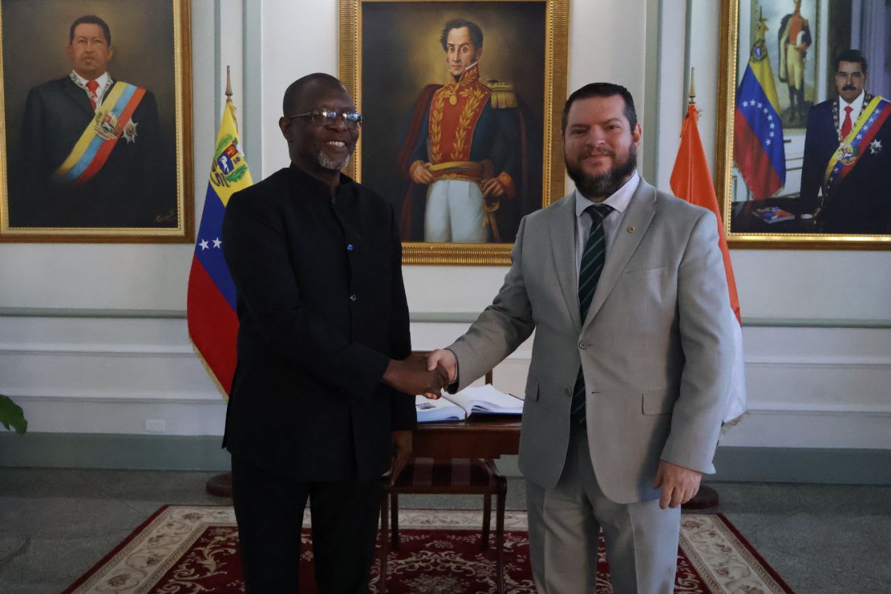 Ministro de Relaciones Exteriores de Níger visita Venezuela para profundizar lazos estratégicos