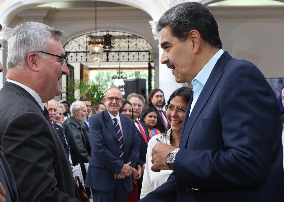 China y Rusia surgen como superpotencias, pero sin planes imperiales y sin supremacismo