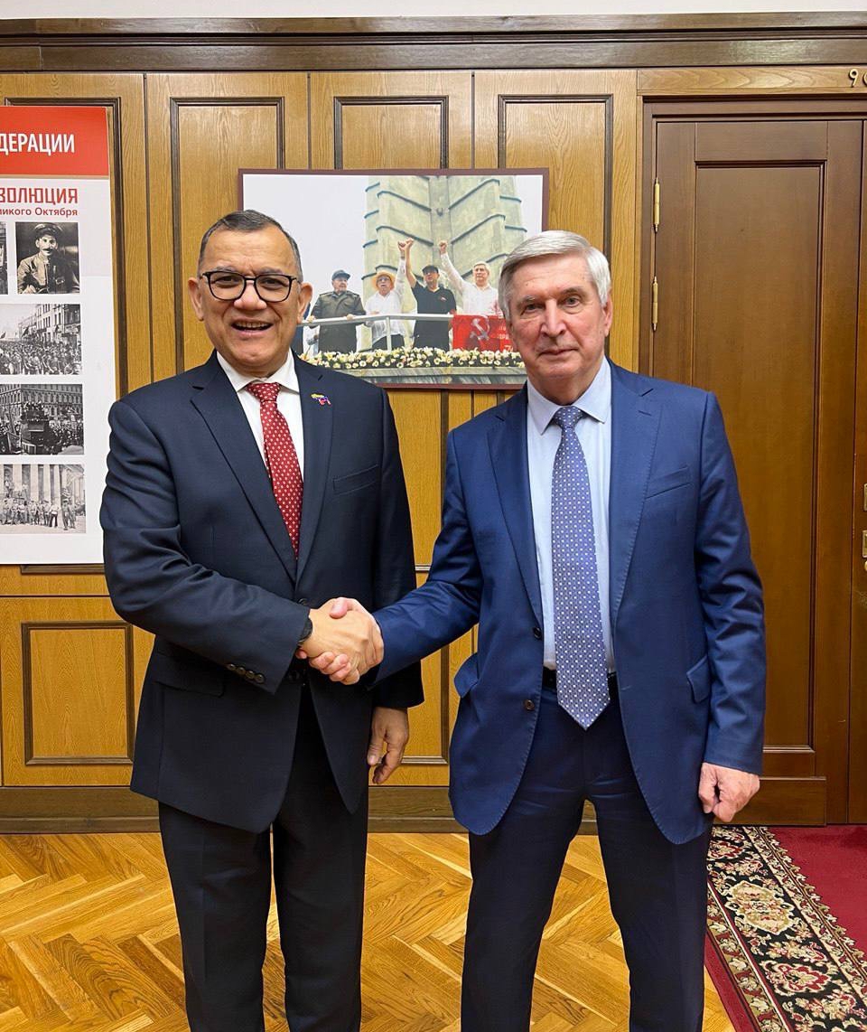 Primer vicepresidente de Duma Estatal de Rusia reafirma importancia de cooperación interparlamentaria con Venezuela 