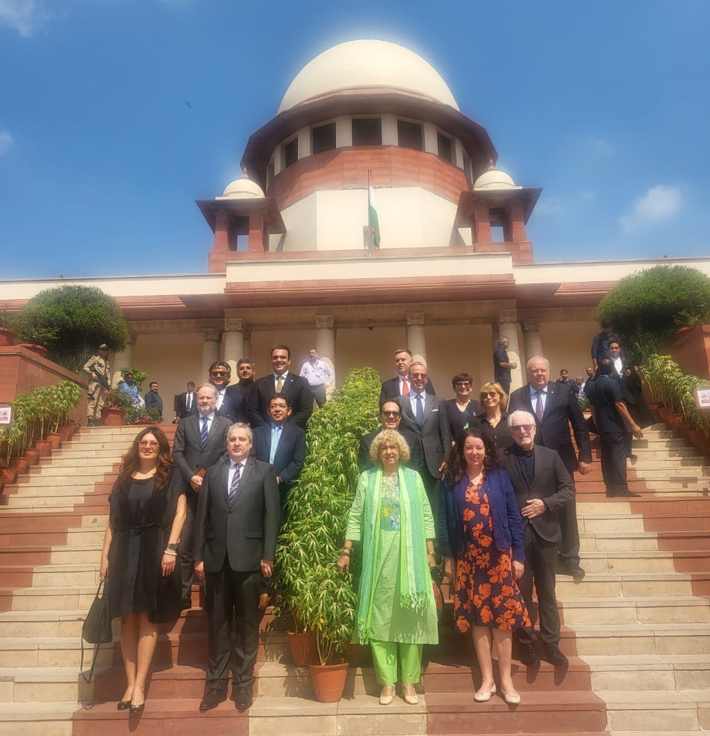 Embajadora Rodríguez participa en visita diplomática a Corte Suprema de la India