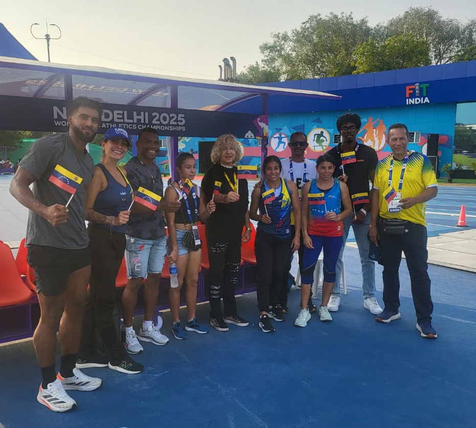 Embajadora Rodríguez comparte con delegación participante en Campeonato Mundial de Paratletismo