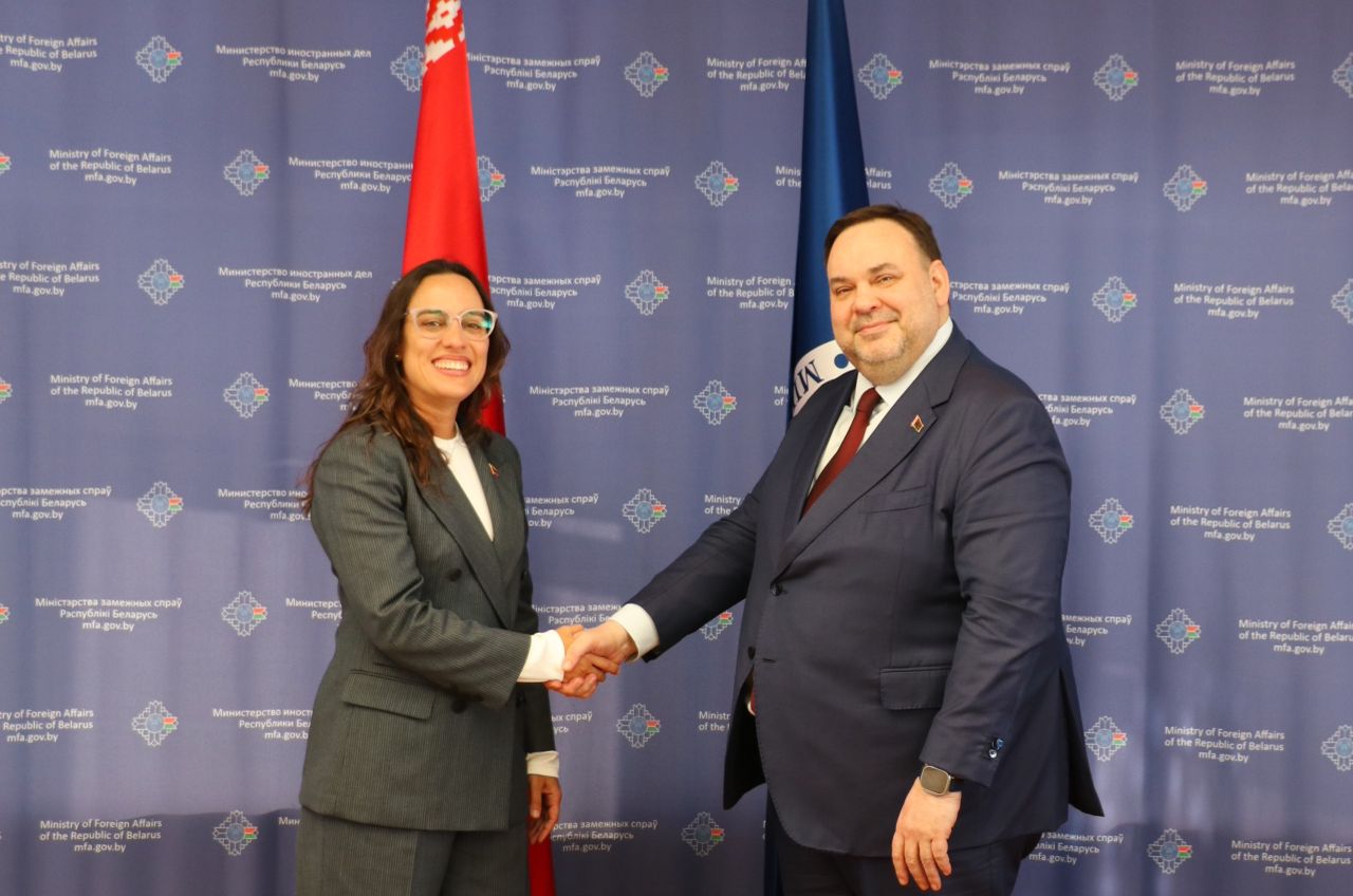 Belarús y Venezuela celebran III Consultas Políticas y condenan acciones desestabilizadoras en el mar Caribe