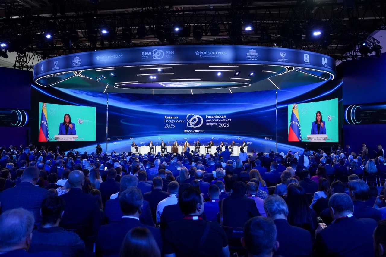 Venezuela participa con éxito en la Semana Rusa de la Energía 2025 en Moscú