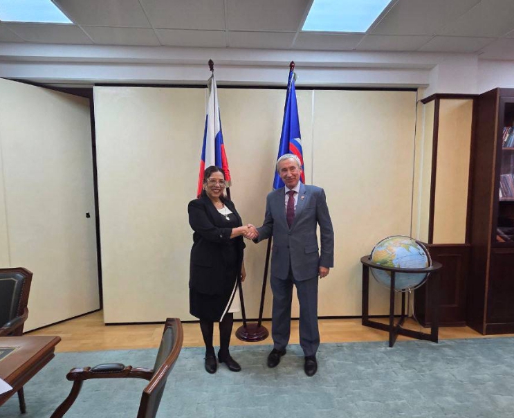 Parlamentarios del PSUV y Partido Rusia Unida se reúnen en Moscú 