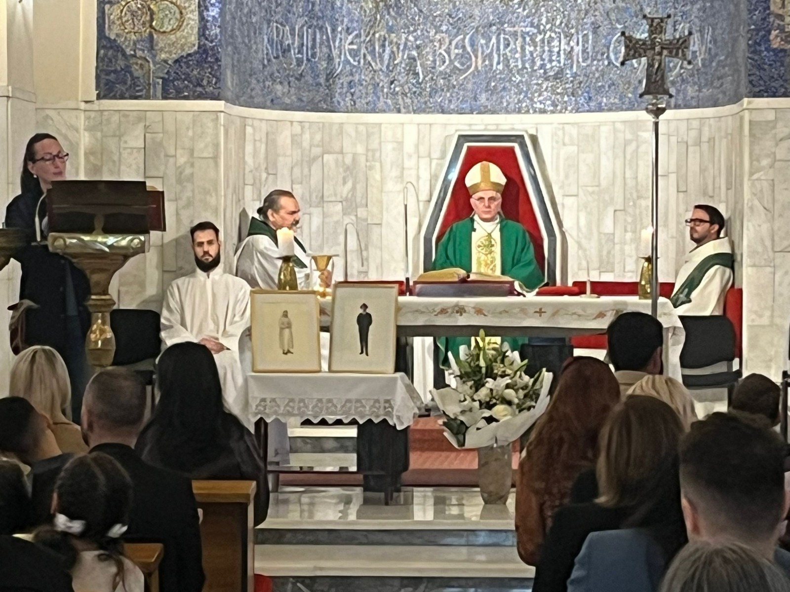 Celebran liturgia en Belgrado por canonización del Dr. José Gregorio Hernández y Carmen Rendiles