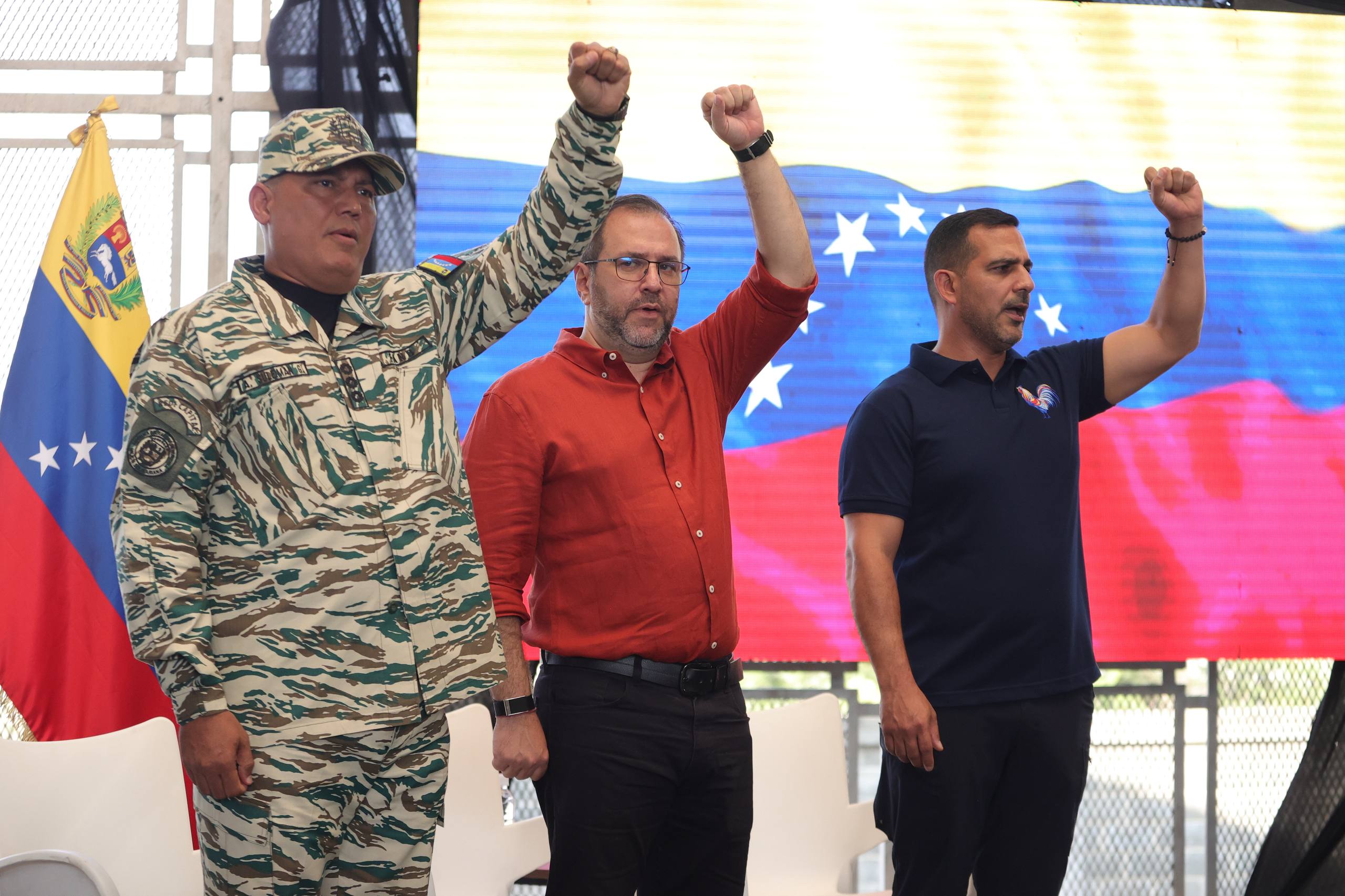 ‎Canciller Yván Gil: Estamos preparados para brindar la mayor suma de felicidad