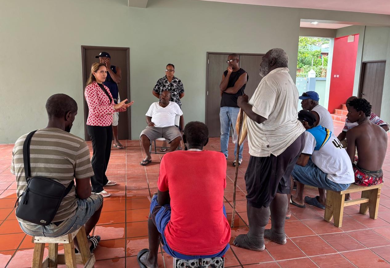 Discuten sobre estabilidad en el Caribe con comunidades pesqueras de Santa Lucía