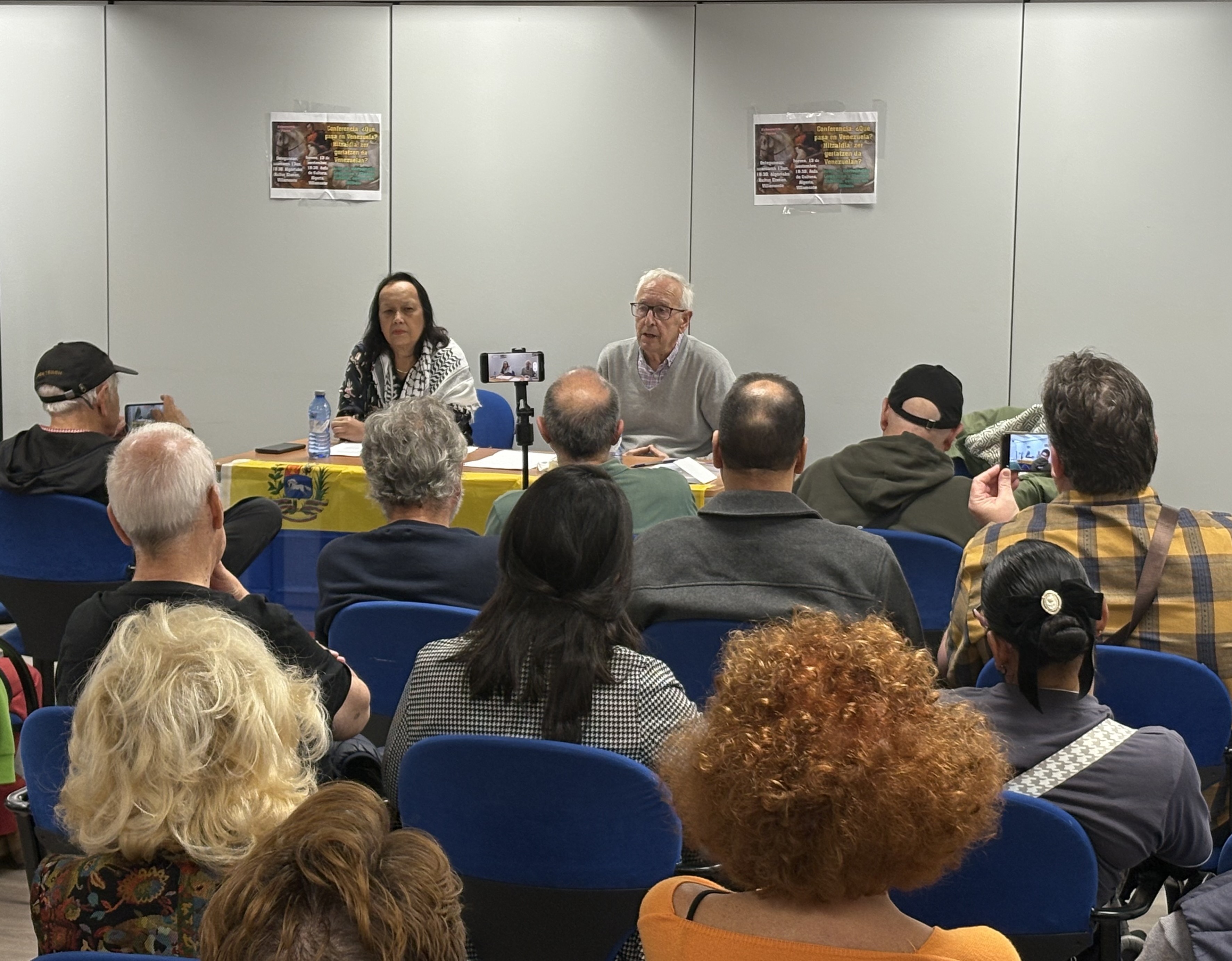 Charla sobre Venezuela se desarrolló en Getxo