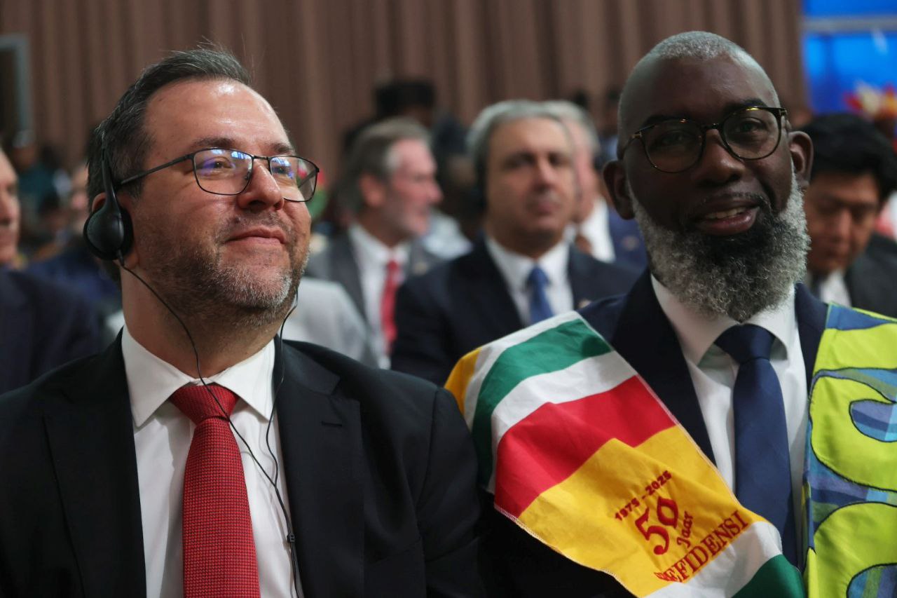 Caracas y Paramaribo estrechan lazos en acto simbólico de integración caribeña