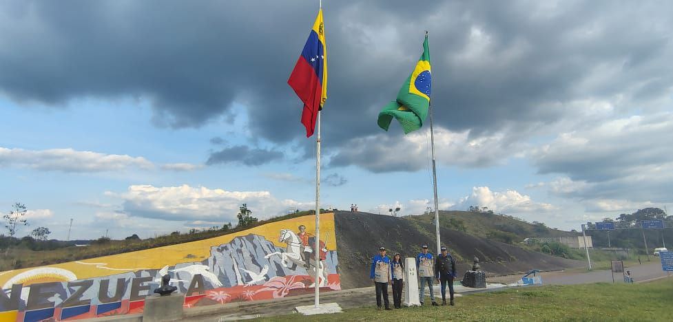 Venezuela refuerza su integridad territorial con mantenimiento de monumentos fronterizos con Brasil