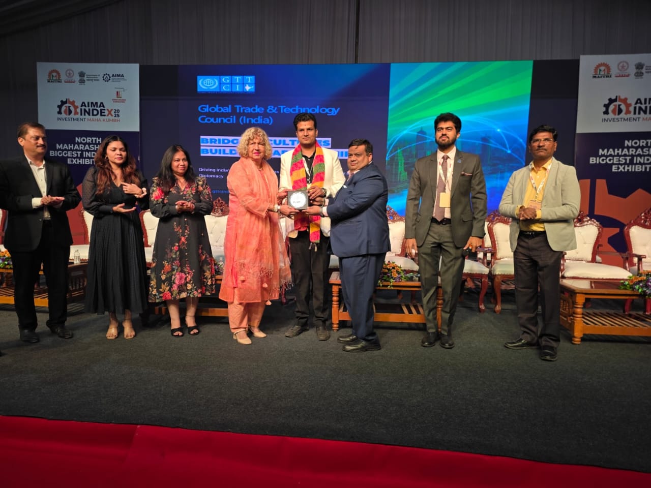 Venezuela expone sus oportunidades de negocios durante exhibición industrial en la India