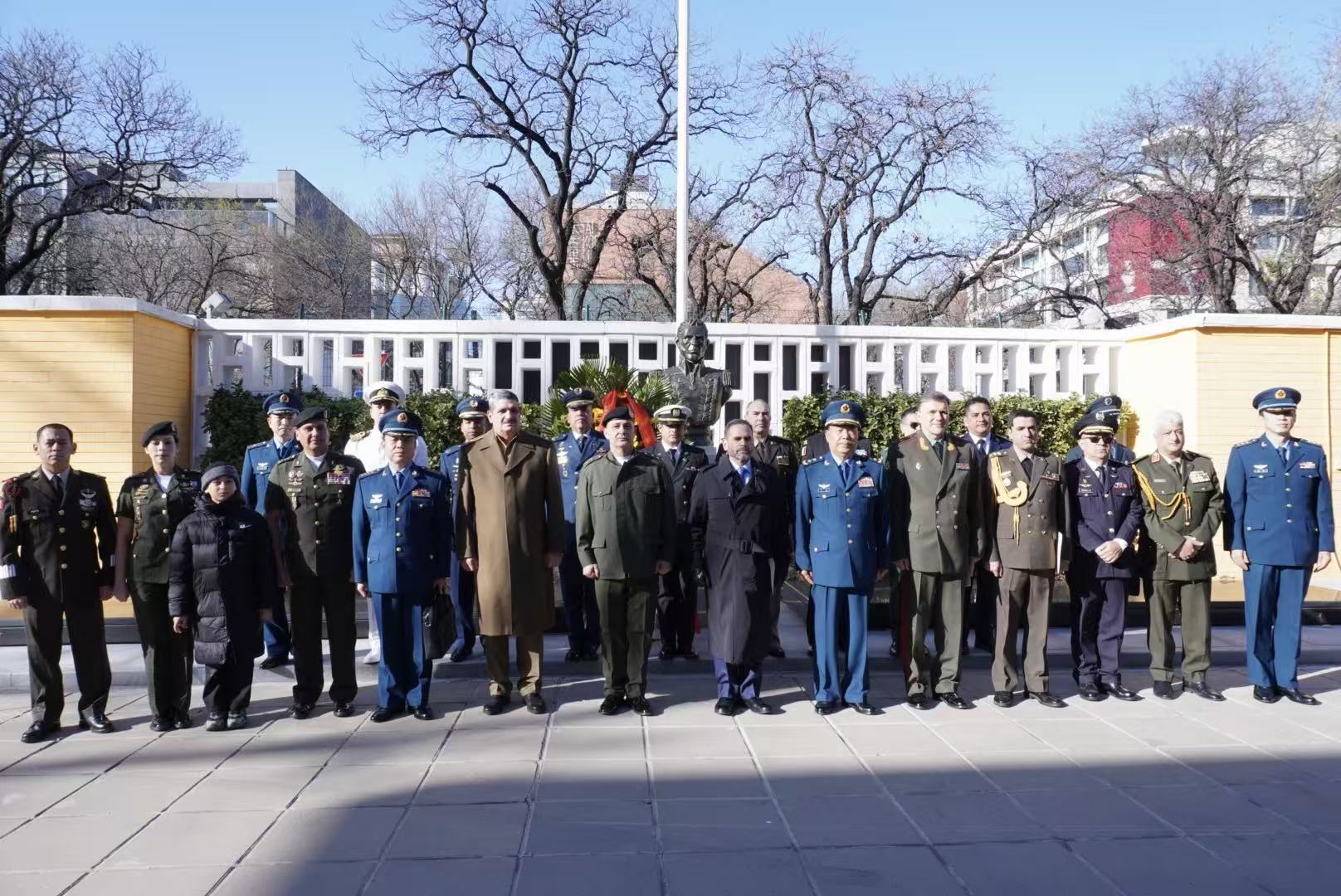 Celebran en China 105º Aniversario de la Aviación Militar Bolivariana