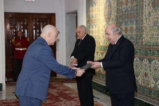 Embajador Imad Saab Saab entregó Cartas Credenciales en Argelia