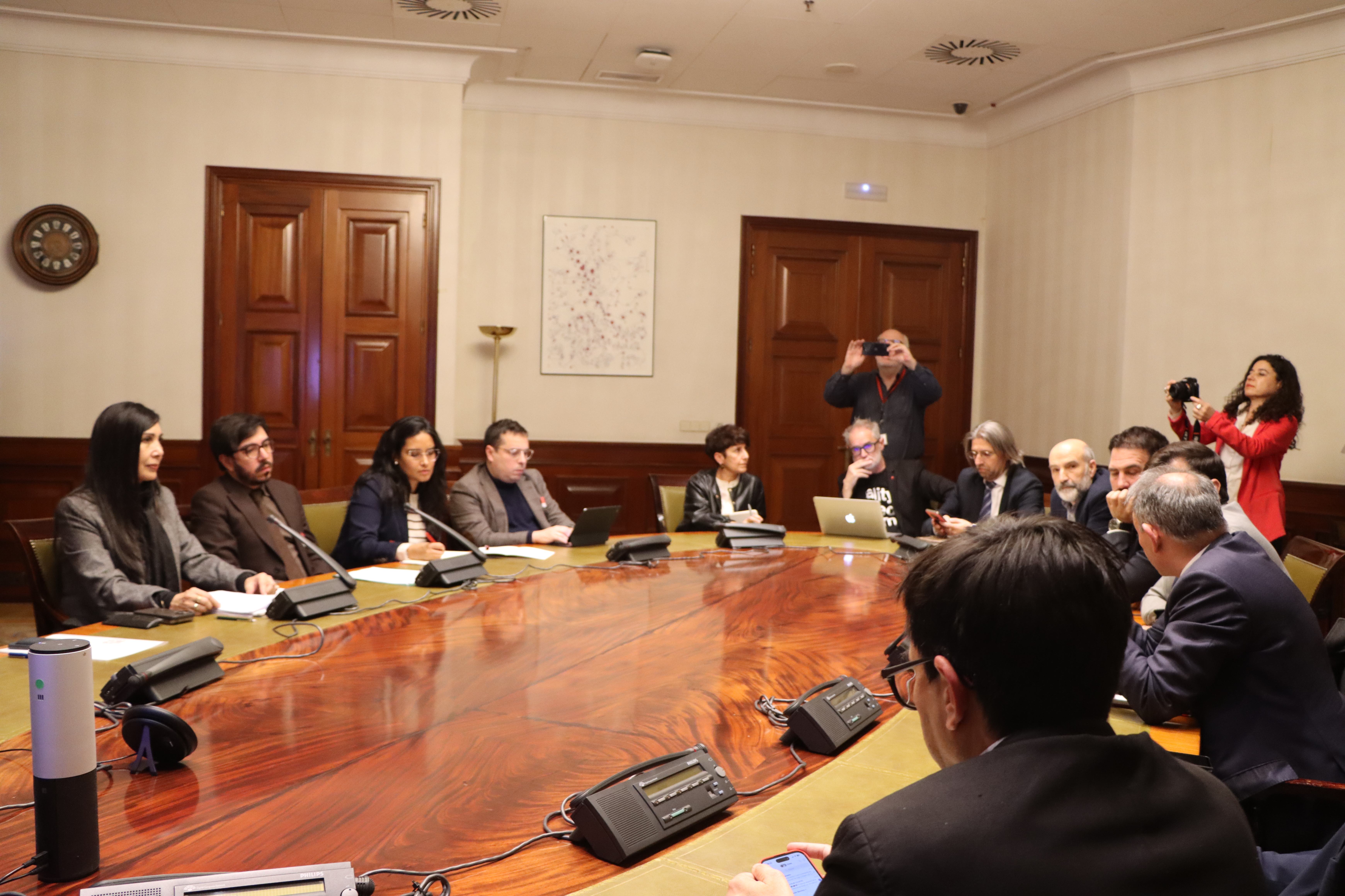 Intergrupo por la Paz del Congreso español traslada su apoyo a Venezuela en la defensa de su soberanía