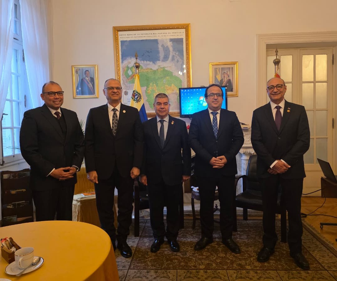 Organizan productivo intercambio con instituciones y sindicatos egipcios del sector turismo