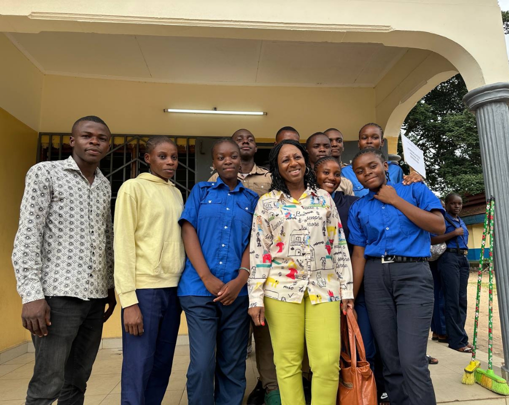 Juventud congoleña danza por la paz y la soberanía de Venezuela: “No War, Yes Peace”