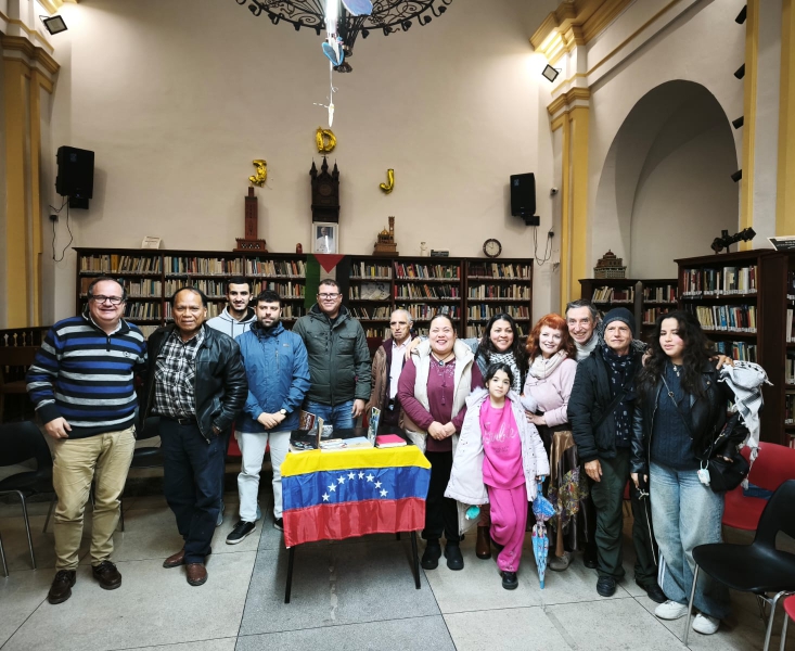 "Hablemos de Venezuela”: diálogo comunitario en Biblioteca Lerchundi de Río Martil en Marruecos
