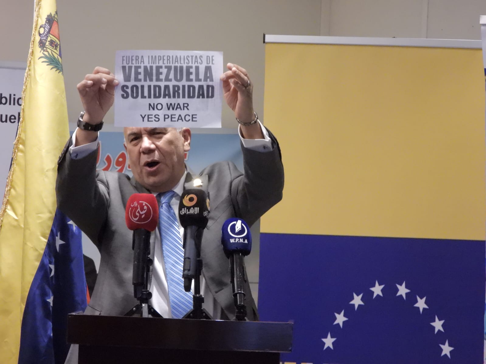 Embajador Gallegos convoca al pueblo de Bagdad a apoyar la paz en América Latina y el Caribe