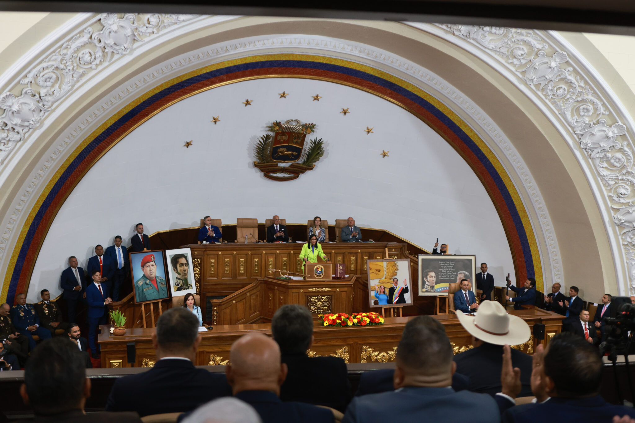 Rodríguez invita al Cuerpo Diplomático a ser vocero de la verdad de Venezuela