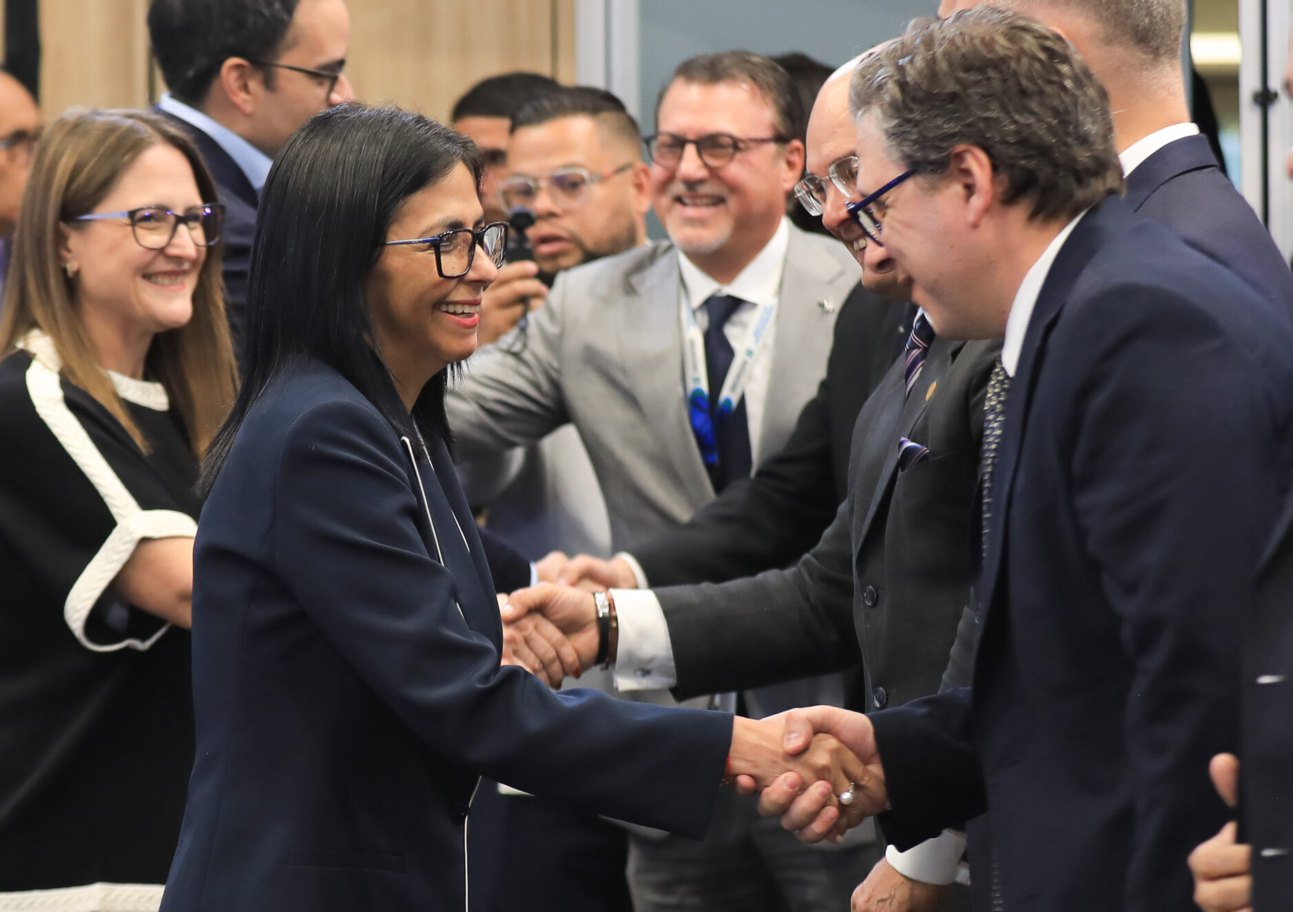 Inversión extranjera no sustituirá a la clase empresarial productiva venezolana