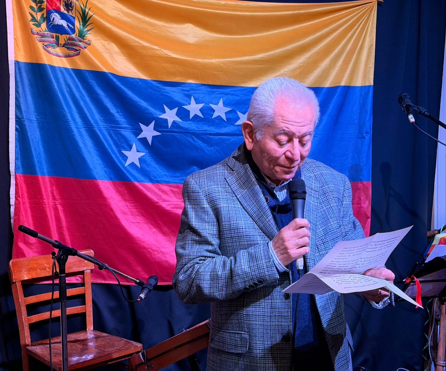 Rinden homenaje en Bruselas al Cantor del Pueblo Alí Primera