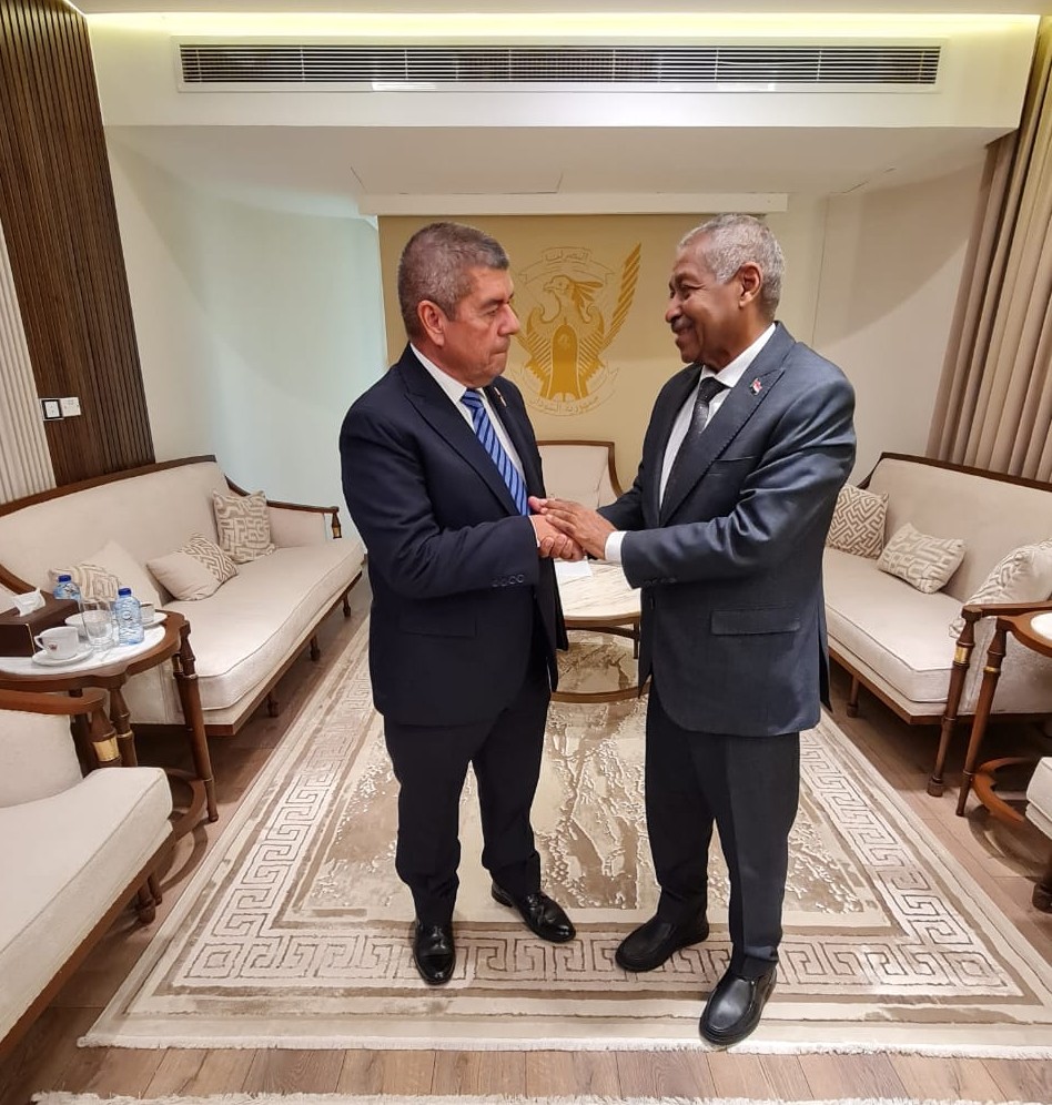 Venezuela y Sudán refuerzan alianza y rechazan agresiones imperialistas durante reunión en El Cairo