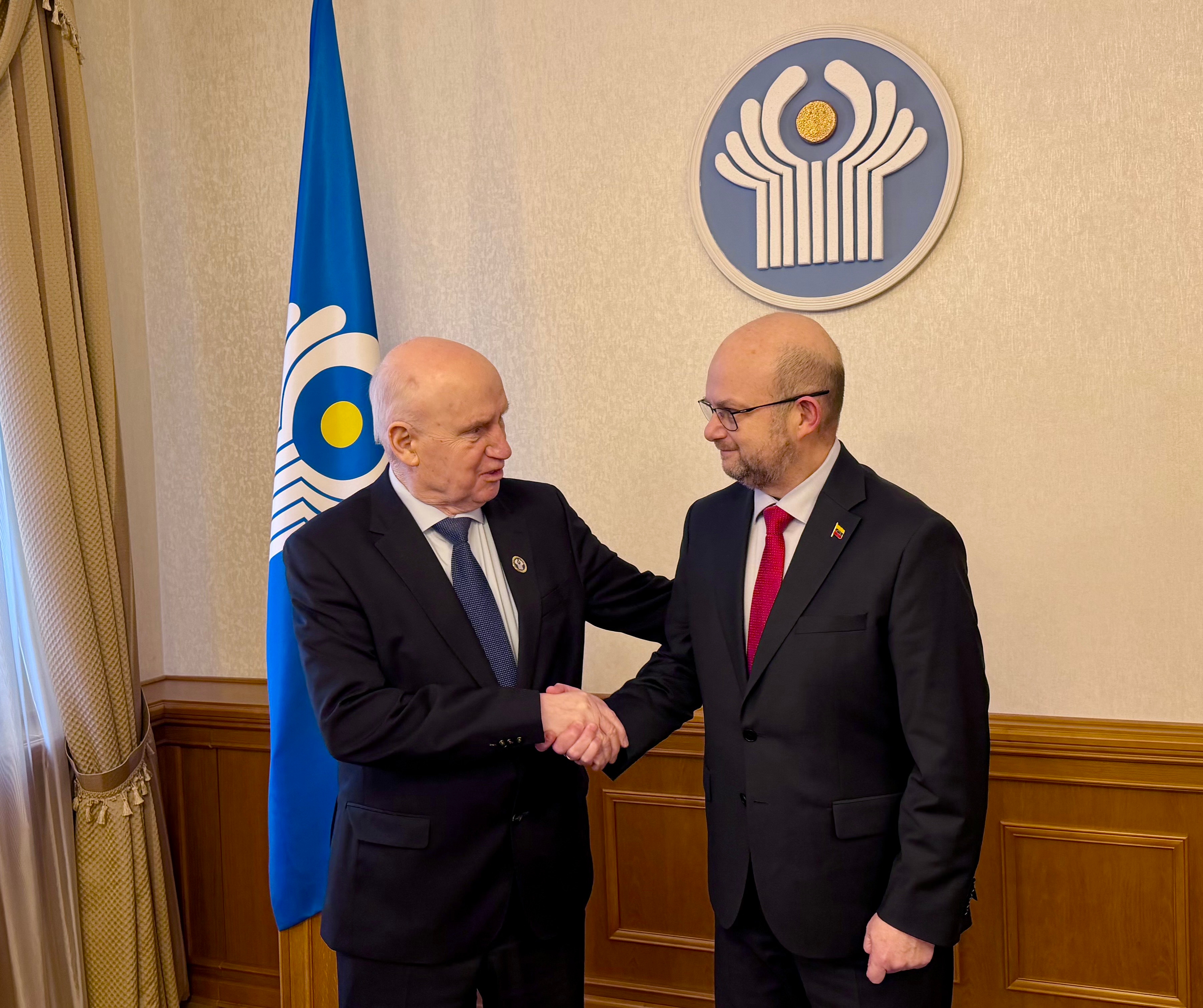 Venezuela y Comunidad de Estados Independientes fortalecen diálogo institucional en defensa de la soberanía y el Derecho Internacional