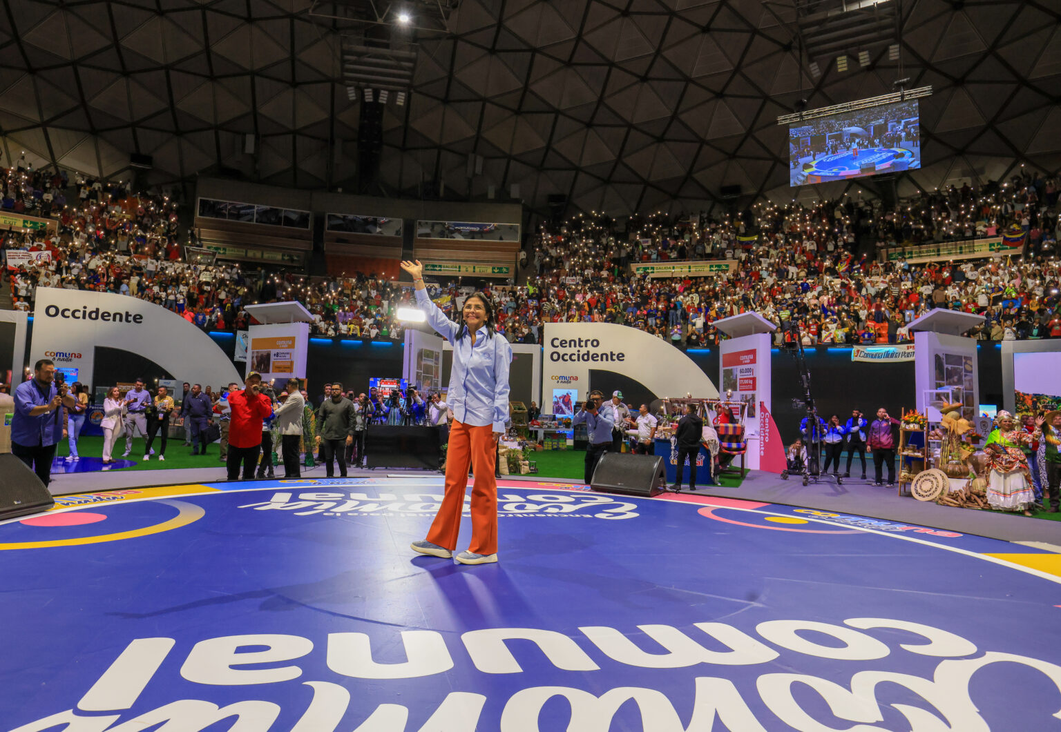 Presidenta (E) Delcy Rodríguez: «La Economía Comunal es el modelo campeón contra el bloqueo»