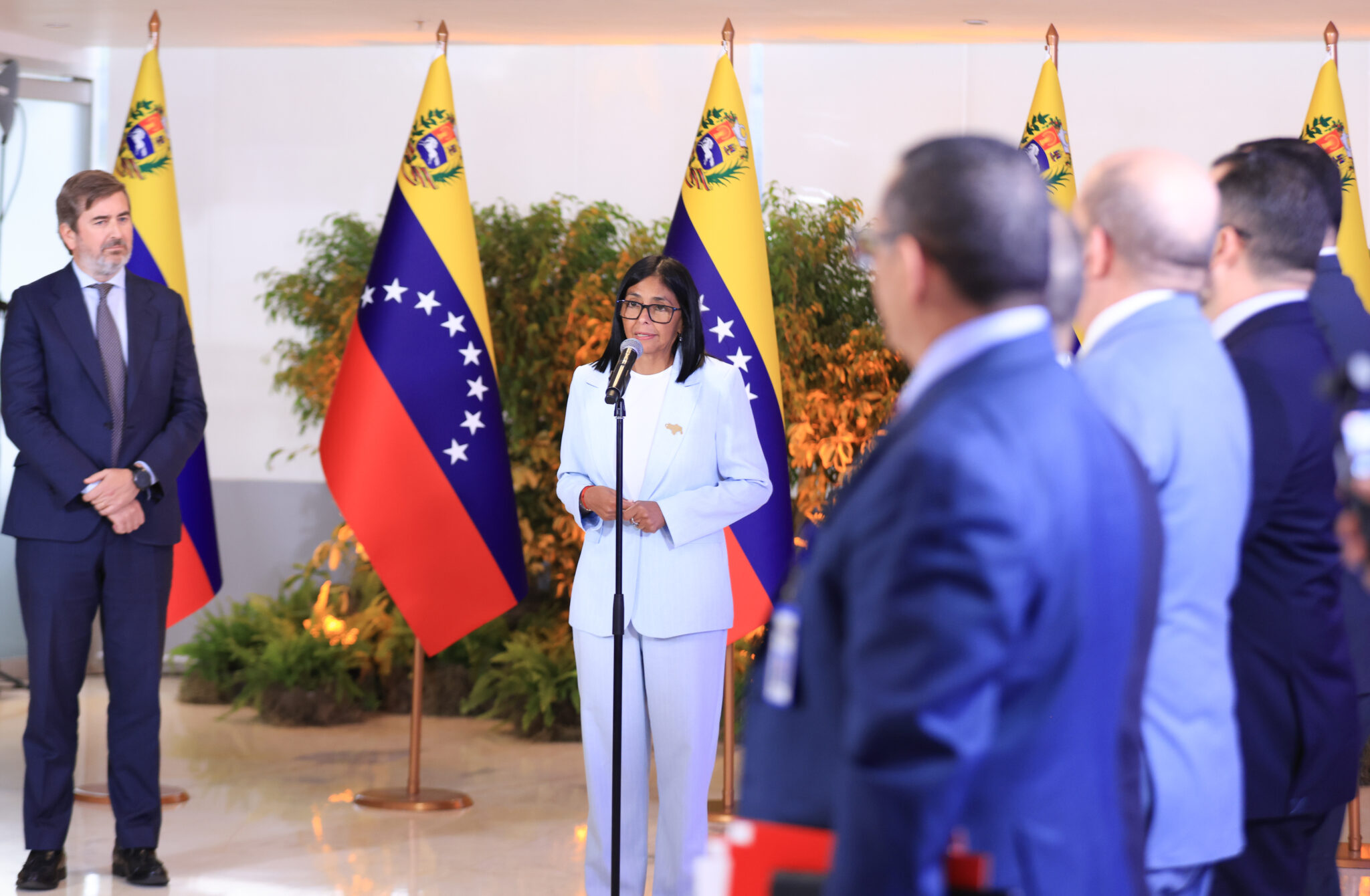Venezuela reafirma compromiso de garantizar un suministro confiable de energía