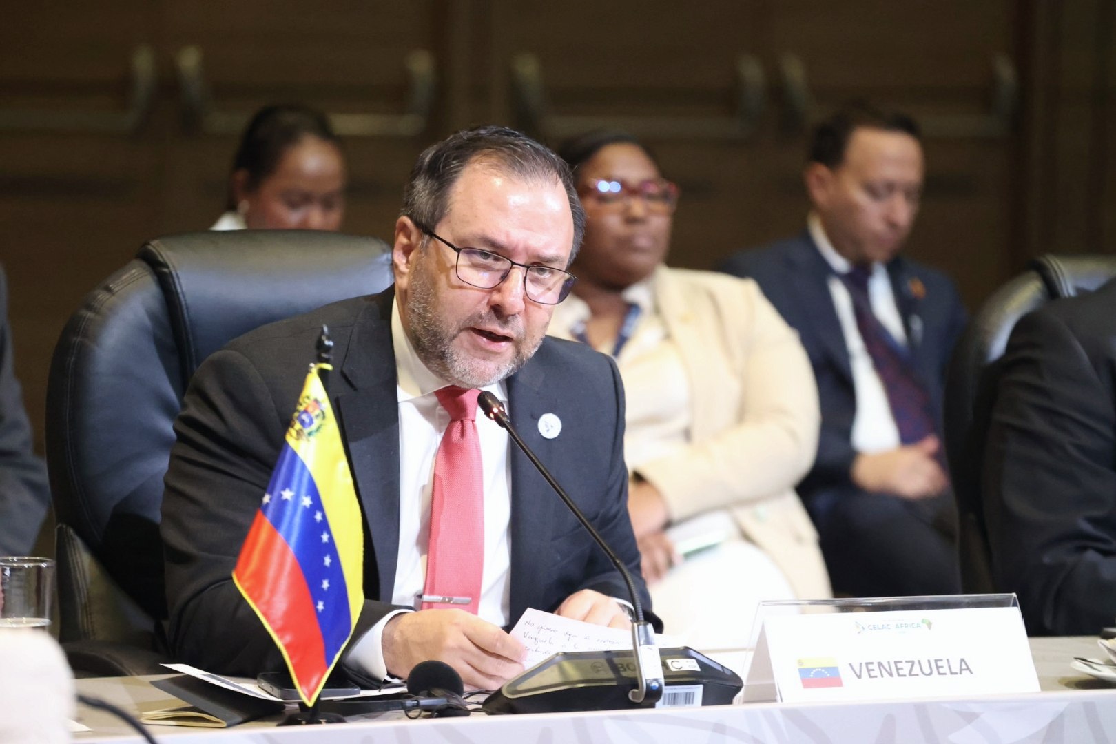 Caracas impulsa eje África-América Latina como respuesta al orden mundial actual