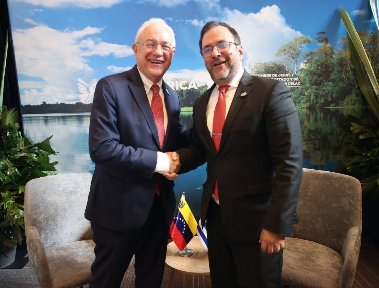 Venezuela y Uruguay abordan cooperación Sur-Sur durante Foro CELAC-África