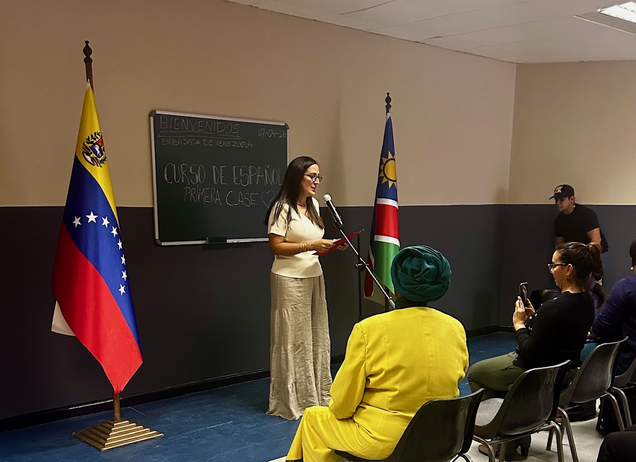 El español y la música: uniendo a Venezuela y Namibia, creando futuro