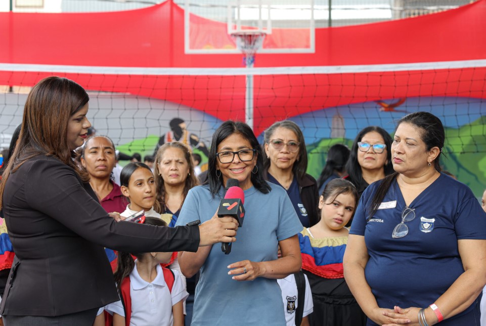 Presidenta Encargada convoca a la unión del país para alcanzar una Venezuela libre de sanciones