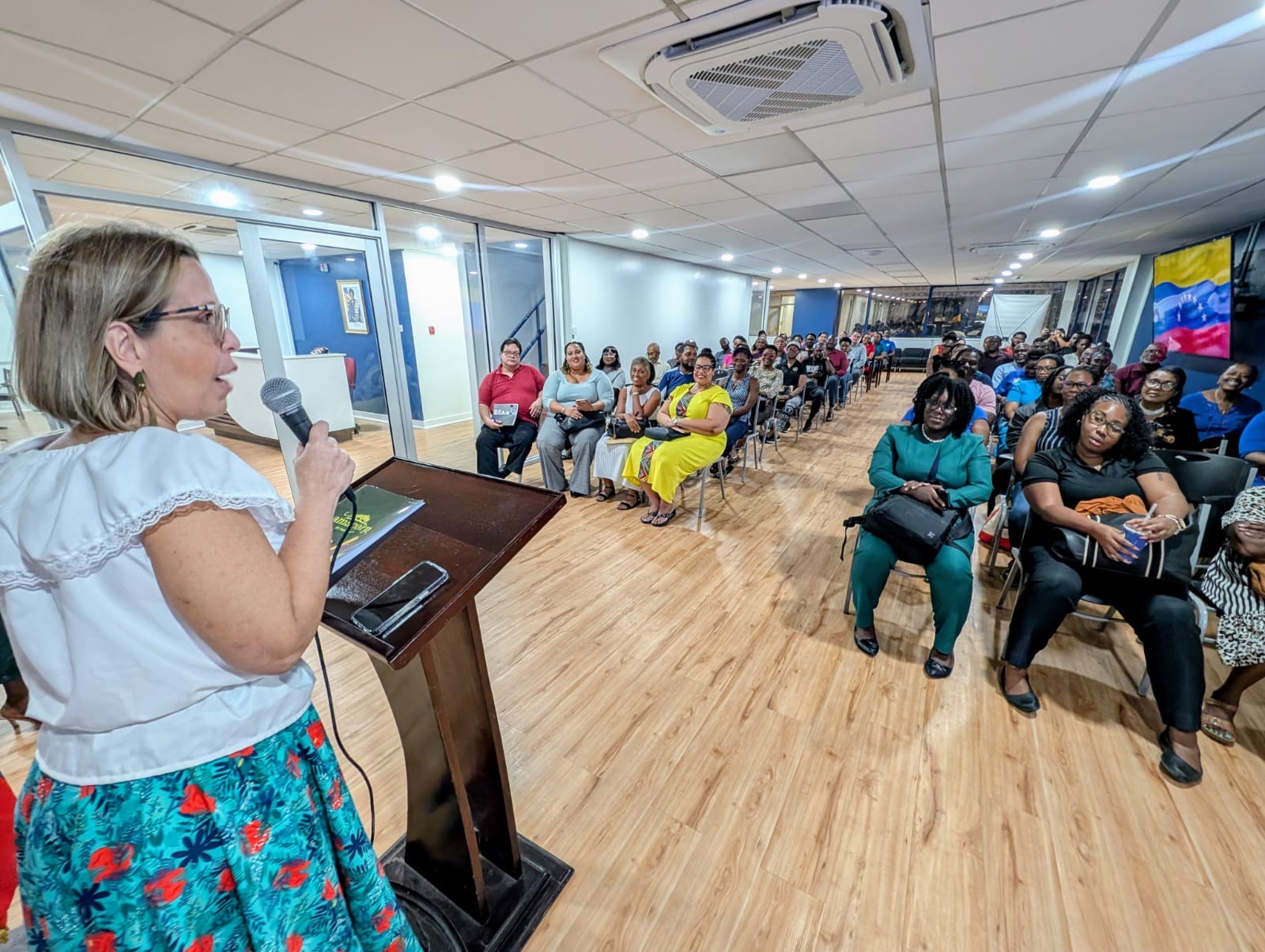 Instituto Venezolano para la Cultura y la Cooperación da la bienvenida a 100 nuevos estudiantes en Barbados
