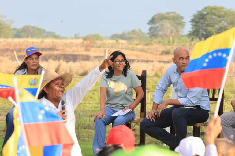 Presidenta (E) Delcy Rodríguez: Extremismo condujo al bloqueo y agresión contra Venezuela