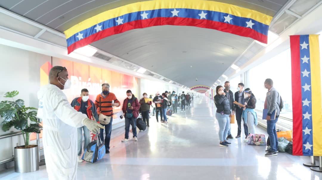 Presidente Maduro cumple compromiso de reanudación del Plan Vuelta a la Patria y retornan 86 connacionales desde Ecuador