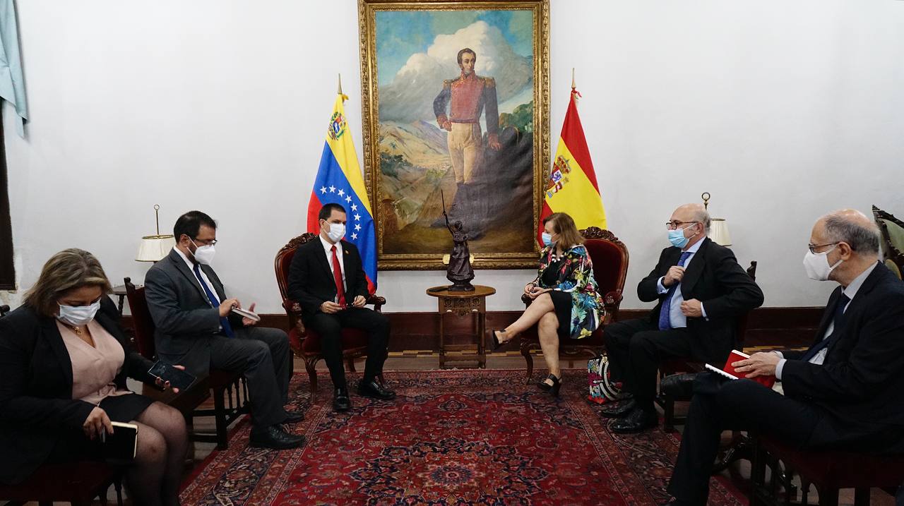 Canciller Jorge Arreaza sostiene encuentro con secretaria de Asuntos Exteriores y para Iberoamérica de España Cristina Gallach Figueras