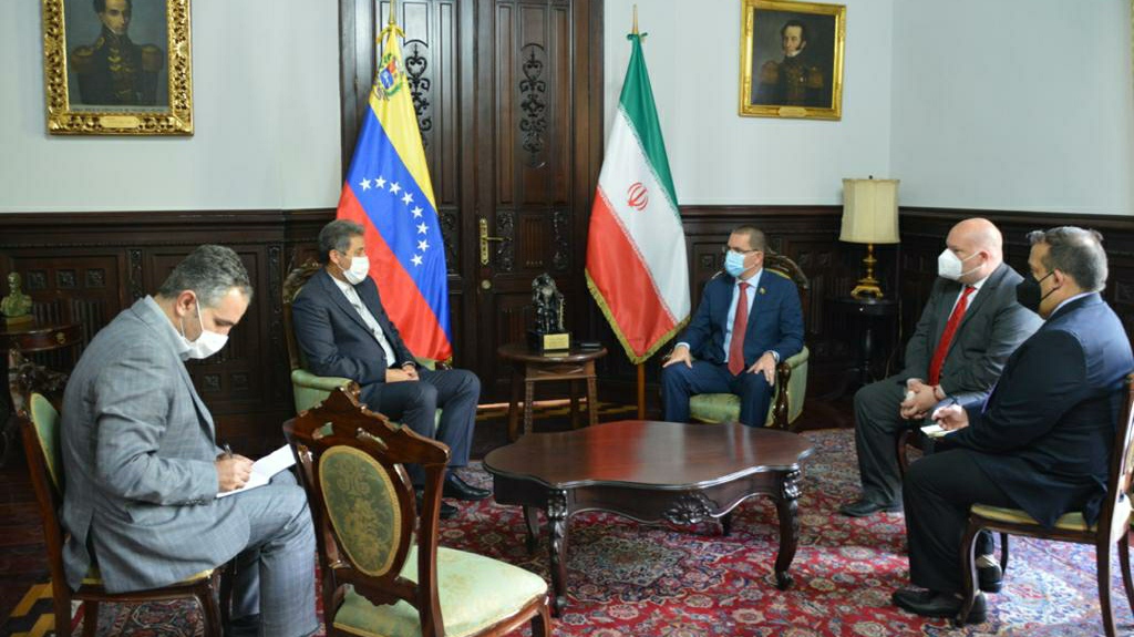 Canciller Arreaza y Embajador de Irán discuten agenda de cooperación bilateral
