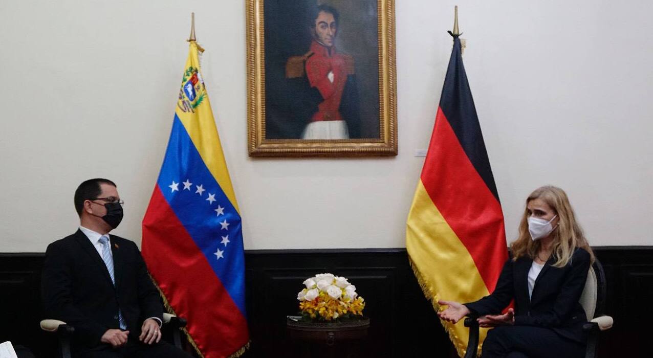 Foreign Minister Jorge Arreaza meets with Germany’s Regional Director for Latin America and the Caribbean