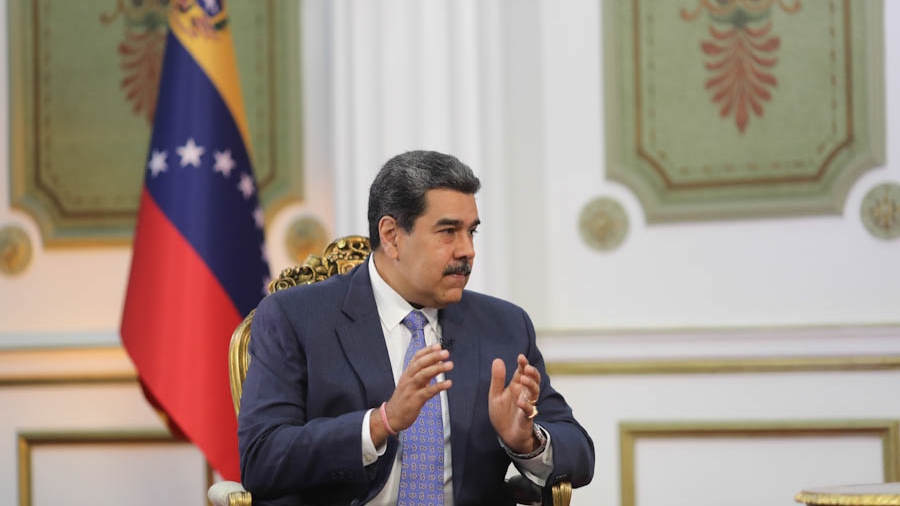 Presidente Maduro: El mundo de la guerra fría debe cesar