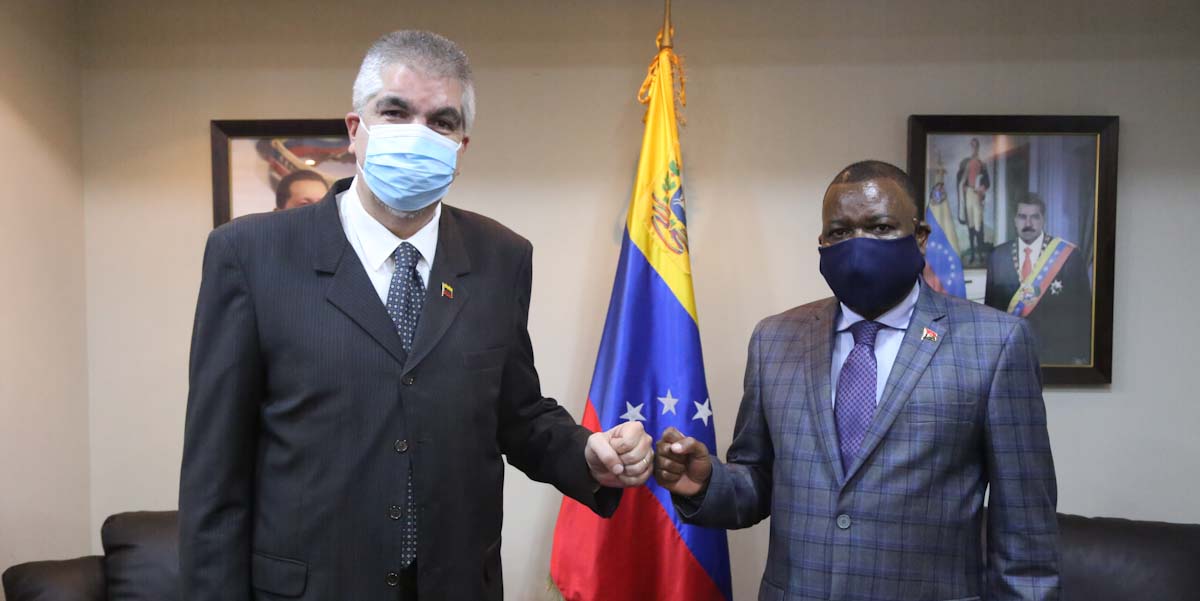 Viceministro Pimentel sostiene reunión de con el cónsul de Angola en Venezuela